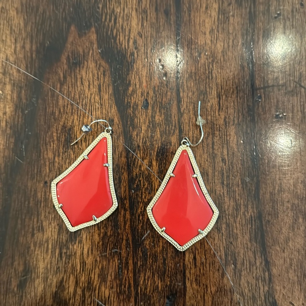 Kendra Scott Elora red earrings